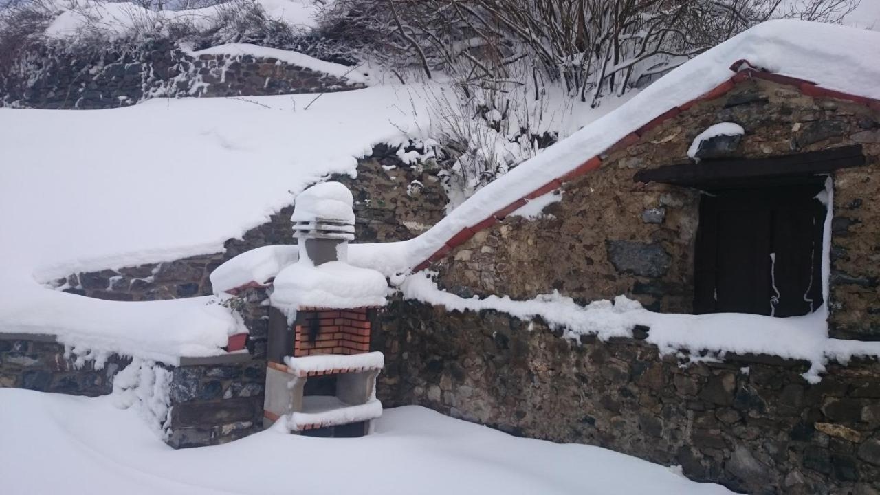 Posada Real Pajares Екстериор снимка